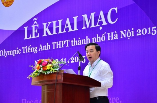 Kiểm điểm trách nhiệm sau sự cố &#34;lễ dâng hương cho học sinh giỏi&#34; - 1