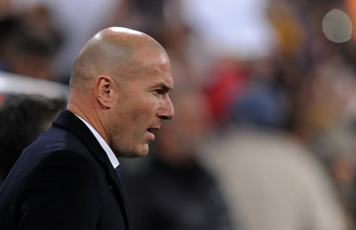 Real: Zidane che mờ Ronaldo, thừa sức đoạt cú ăn ba - 1