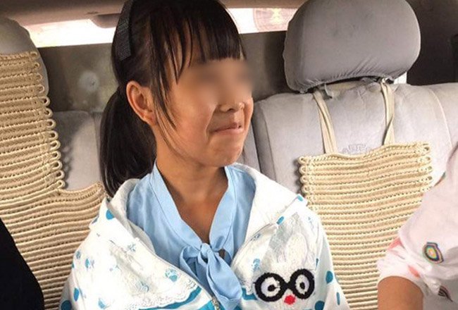 "Bé gái" mang thai 12 tuần ở TQ đã về Việt Nam "Bé gái" mang thai 12 tuần ở TQ đã về Việt Nam