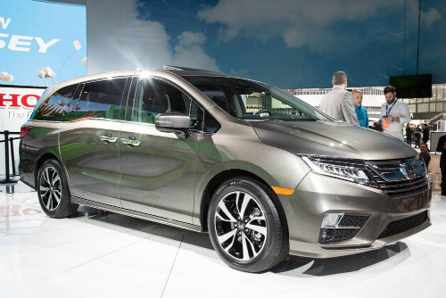 2018 Honda Odyssey với ghế ngồi “thần thánh” 2018 Honda Odyssey với ghế ngồi “thần thánh”