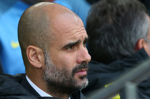 Man City tụt dốc: Vì Pep “cầm đèn chạy trước ôtô” Man City tụt dốc: Vì Pep “cầm đèn chạy trước ôtô”