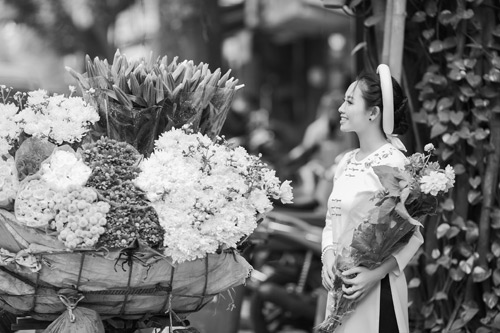 "Đột nhập" tổ ấm ngày giáp Tết của MC VTV và người tình đồng giới - 4