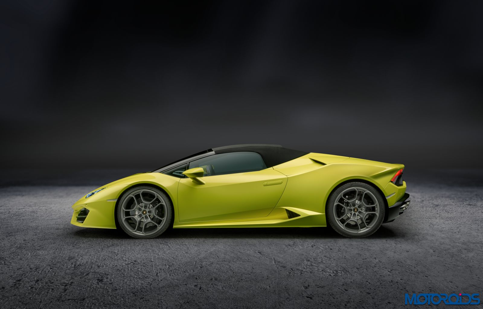 Lamborghini Huracan LP 580-2 Spyder RWD trước giờ ra mắt Lamborghini Huracan LP 580-2 Spyder RWD trước giờ ra mắt