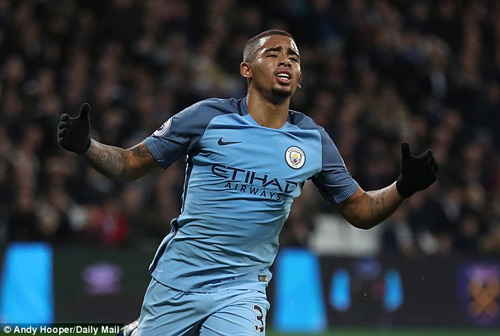 “Truyền nhân” Rô béo sẽ kéo Man City "lên hương" “Truyền nhân” Rô béo sẽ kéo Man City "lên hương"