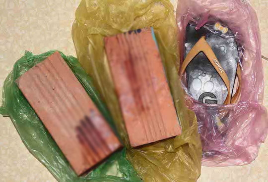 Đi chúc Tết, con trai đánh mẹ và dì tử vong Đi chúc Tết, con trai đánh mẹ và dì tử vong