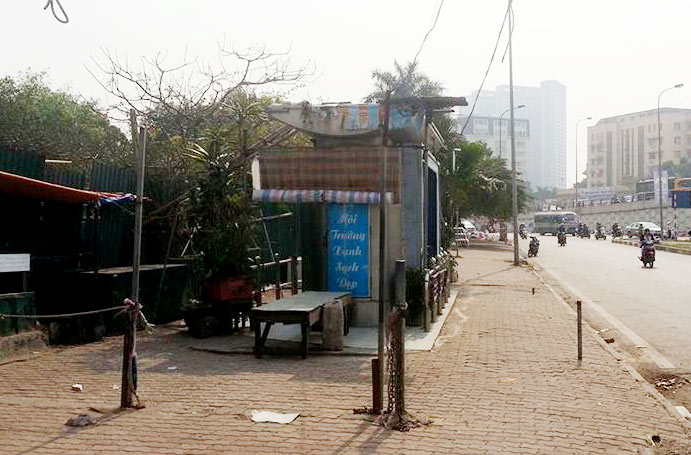 Tè bậy phạt tiền triệu: "Phạt nặng thế này, tè ra quần cũng phải chịu" Tè bậy phạt tiền triệu: "Phạt nặng thế này, tè ra quần cũng phải chịu"
