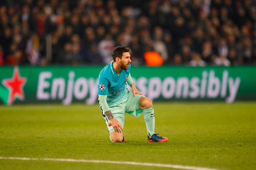 Barca sa sút: Messi gọi điện cầu cứu Pep Guardiola - 2