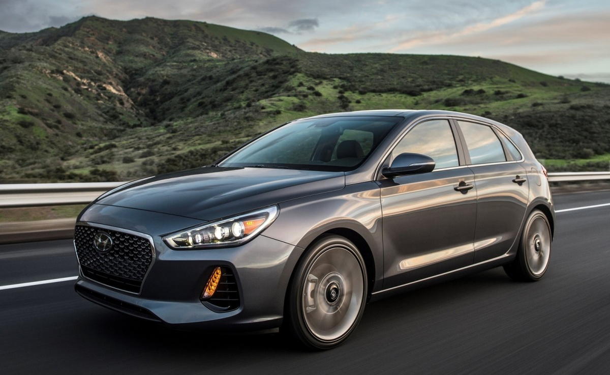 Hyundai ra mắt Elantra GT 2018 - 3