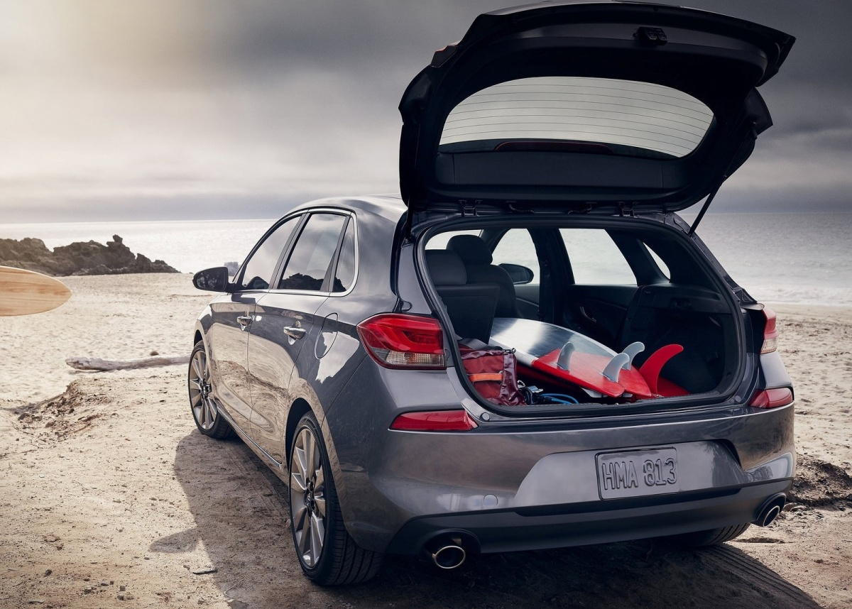 Hyundai ra mắt Elantra GT 2018 - 6