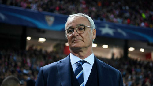 Giành cúp & "ra đường": Ranieri đau 1, Van Gaal đau 10 Giành cúp & "ra đường": Ranieri đau 1, Van Gaal đau 10