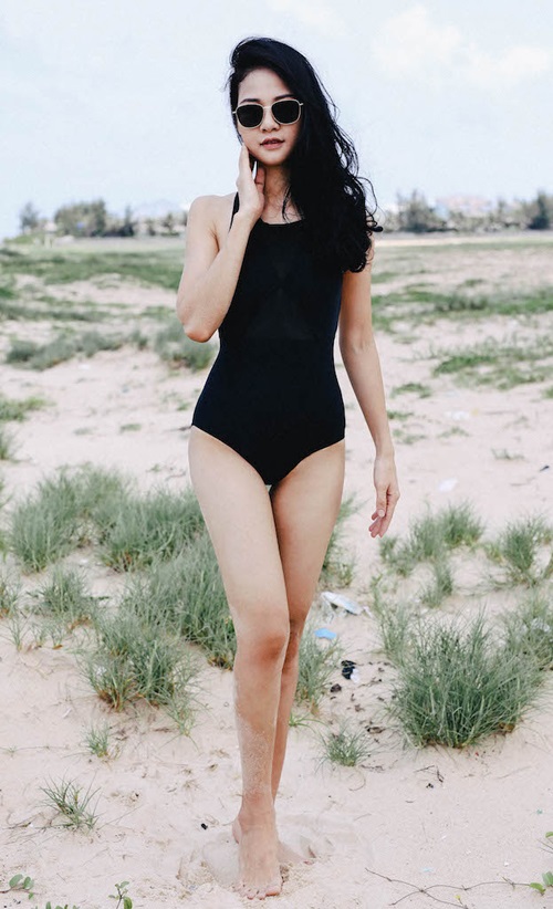 Dàn hoa hậu "lâu lâu lại sốt sình sịch" với ảnh áo tắm - 4