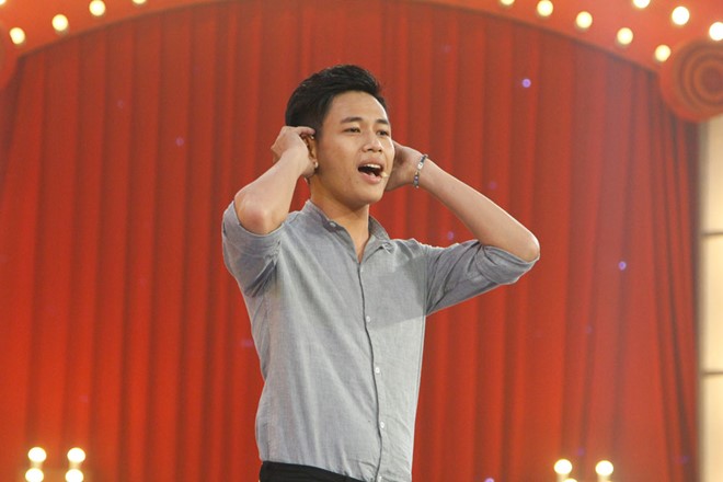 Ngô Kiến Huy và &#34;hot boy trà sữa&#34;: Ai hát hay hơn? - 1