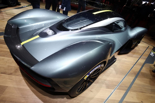 Aston Martin Valkyrie gây chấn động sân khấu Geneva 2017 - 3
