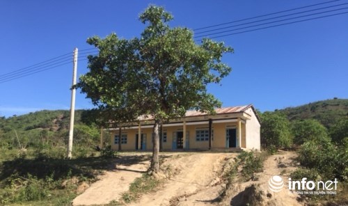 Lớp có 5 học sinh giữa rừng Tây Nguyên - 1