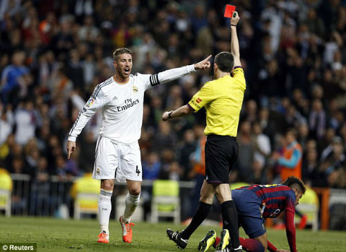 Trọng tài "bênh" Barca: Real sợ là nạn nhân kế tiếp Trọng tài "bênh" Barca: Real sợ là nạn nhân kế tiếp