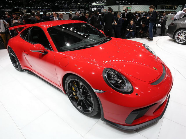 Porsche 911 GT3 2018 về Việt Nam với giá 11 tỷ đồng Porsche 911 GT3 2018 về Việt Nam với giá 11 tỷ đồng