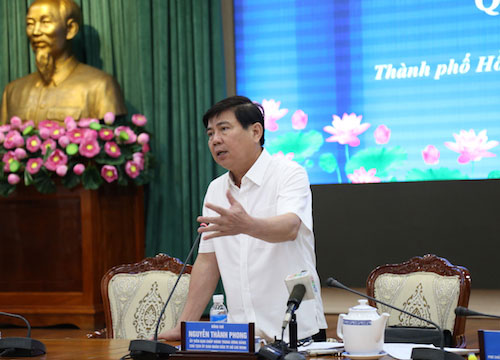 “Cuộc chiến giành lại vỉa hè”: Chủ tịch TP.HCM khen quận 1 “làm được”! “Cuộc chiến giành lại vỉa hè”: Chủ tịch TP.HCM khen quận 1 “làm được”!