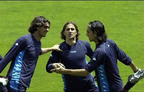 Ramos, Pique thời nay: Đẳng cấp ở đâu so với Maldini, Cannavaro? - 3
