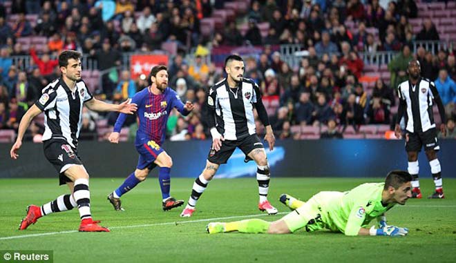 Barcelona - Levante: Đãi mắt khán giả, siêu phẩm vô-lê - 1