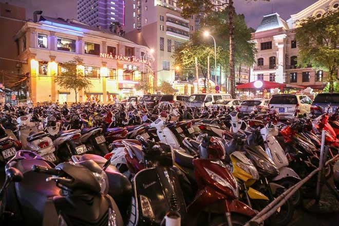 Nóng 24h qua: Ông Đoàn Ngọc Hải chỉ đạo “trảm” 48 bãi giữ xe "vua" Nóng 24h qua: Ông Đoàn Ngọc Hải chỉ đạo “trảm” 48 bãi giữ xe "vua"