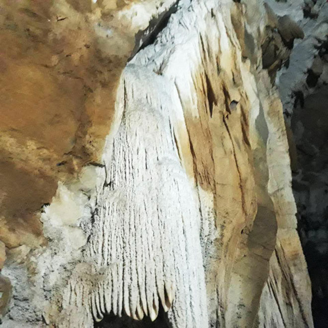 Ở Điện Biên có một hang động nguyên sơ đẹp đến khó tin - 8