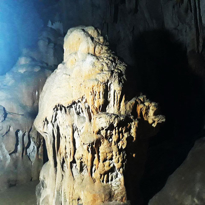 Ở Điện Biên có một hang động nguyên sơ đẹp đến khó tin - 9