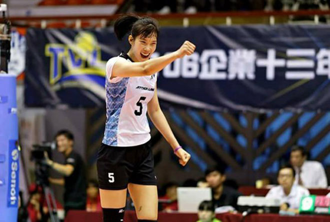 Thanh Thúy 1m93, 17 tuyệt phẩm "cháy sân": Bóng chuyền ngoại điên đảo Thanh Thúy 1m93, 17 tuyệt phẩm "cháy sân": Bóng chuyền ngoại điên đảo
