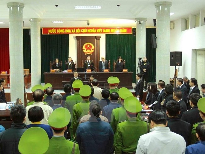 Nóng 24h qua: 5 bị cáo được đề nghị giảm nhẹ hình phạt không có ông Đinh La Thăng Nóng 24h qua: 5 bị cáo được đề nghị giảm nhẹ hình phạt không có ông Đinh La Thăng