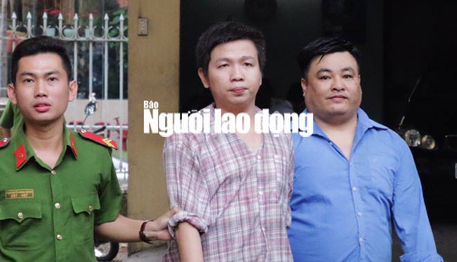 Sau câu "mày không có tư cách mời bia", 1 người chết, 2 đi tù Sau câu "mày không có tư cách mời bia", 1 người chết, 2 đi tù