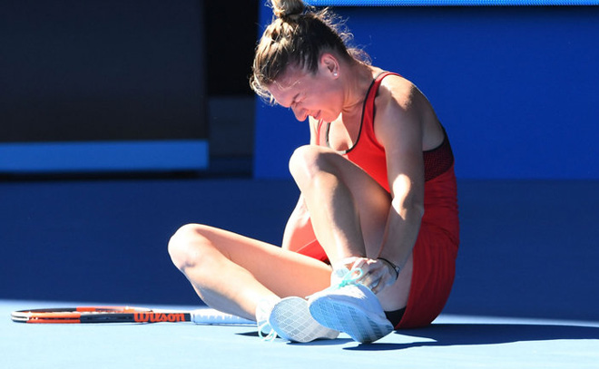Đau lòng Australian Open: Mỹ nhân số 1 phải mua áo Trung Quốc, gặp ngay hạn - 6