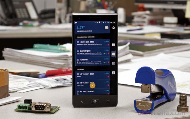 Đánh giá BlackBerry Motion: Khi huyền thoại "đầu thai" trong thân xác mới Đánh giá BlackBerry Motion: Khi huyền thoại "đầu thai" trong thân xác mới