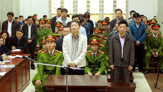 Tòa xử ông Đinh La Thăng: Trịnh Xuân Thanh "sốc" với bản án Tòa xử ông Đinh La Thăng: Trịnh Xuân Thanh "sốc" với bản án