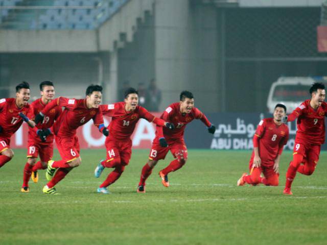 Người theo sát đội tuyển bóng đá Việt Nam nói gì về thể lực các cầu thủ?