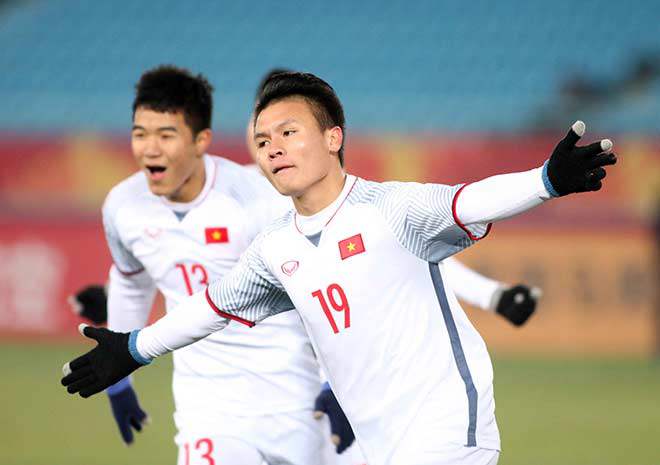 Quang Hải &#34;thần tài&#34; đúng lúc, U23 Việt Nam làm triệu fan bùng nổ - 1
