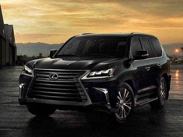 SUV hạng sang Lexus LX 570 giảm giá mạnh SUV hạng sang Lexus LX 570 giảm giá mạnh