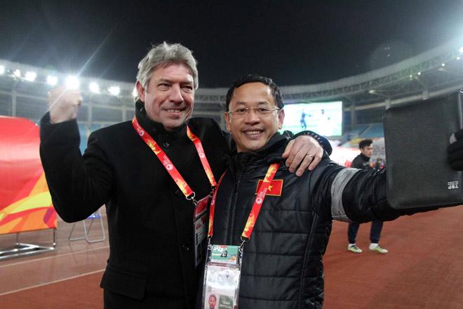 “Điệp viên siêu hạng” của U23 Việt Nam: Có chiêu giải mã Uzbekistan “Điệp viên siêu hạng” của U23 Việt Nam: Có chiêu giải mã Uzbekistan