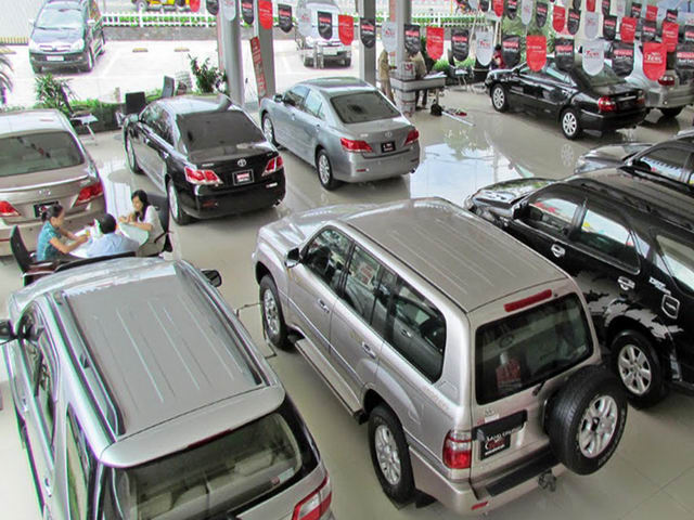 Không có xe giao khách, đại lý phải đền gấp đôi tiền cọc Không có xe giao khách, đại lý phải đền gấp đôi tiền cọc