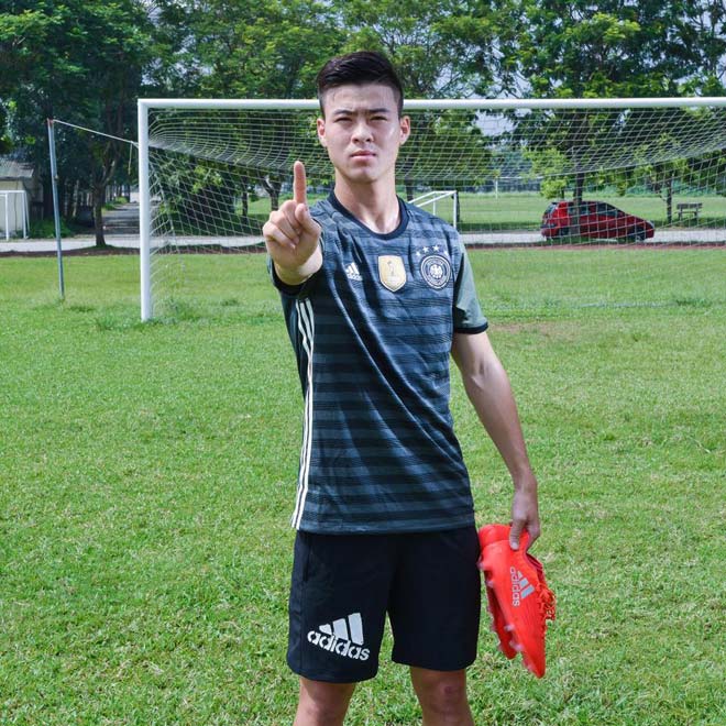 Cầu thủ “đanh đá” nhất U23 Việt Nam và danh xưng “hot boy làng bóng” - 12