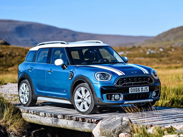 MINI Countryman 2018 về Việt Nam giá 1,749 tỷ đồng MINI Countryman 2018 về Việt Nam giá 1,749 tỷ đồng