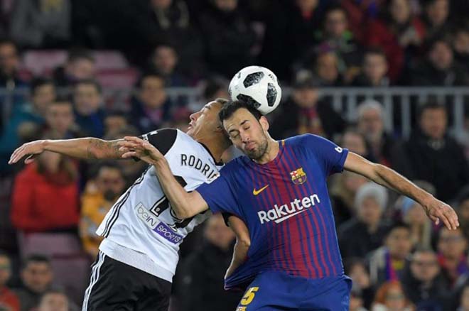 Barcelona - Valencia: Siêu sao chói sáng, "nhát kiếm" định đoạt Barcelona - Valencia: Siêu sao chói sáng, "nhát kiếm" định đoạt