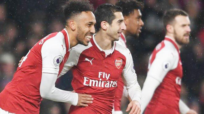 Mkhitaryan - Aubameyang bùng nổ: Một Arsenal hào hoa phong nhã - 1