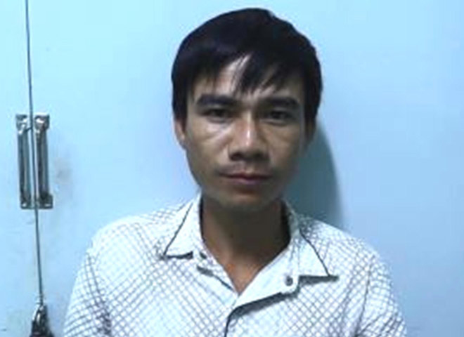 Bắt kẻ dùng búa cướp tiệm vàng ở Bình Dương Bắt kẻ dùng búa cướp tiệm vàng ở Bình Dương