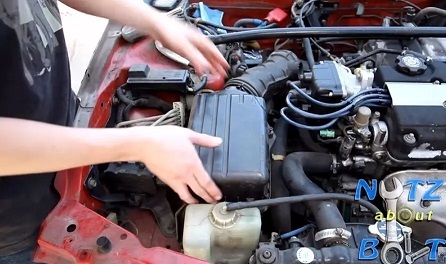 Nhờ iPhone hỏng, hai anh chàng này nghĩ ra cách kiếm được 476 tỷ đồng/năm - 4