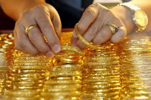 Giá vàng hôm nay 15/2: Vàng tiếp tục tăng ngày cuối cùng của năm