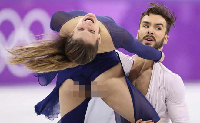 Người đẹp hở trên lộ dưới: "Đỏ mặt" ở Olympic mùa đông Người đẹp hở trên lộ dưới: "Đỏ mặt" ở Olympic mùa đông