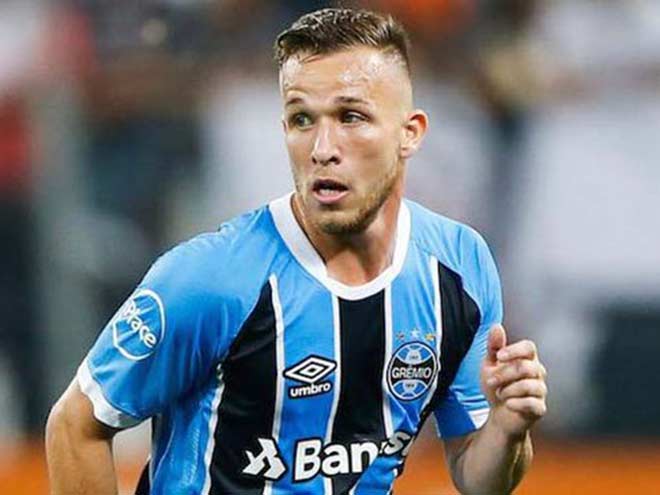 Chuyển nhượng MU: Nẫng tay trên Barca, 50 triệu euro cho Arthur Chuyển nhượng MU: Nẫng tay trên Barca, 50 triệu euro cho Arthur