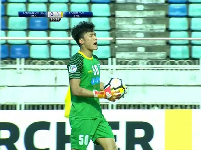 Thủ thành Tiến Dũng U23 từ người hùng hóa "tội đồ" ở cúp châu Á Thủ thành Tiến Dũng U23 từ người hùng hóa "tội đồ" ở cúp châu Á