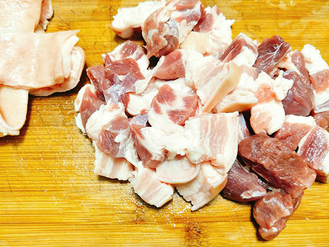 Đậm đà thịt ba chỉ kho dưa khiến cả nhà vét sạch nồi cơm - 3