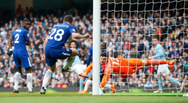 Man City - Chelsea: Sai lầm đầu hiệp 2, hú vía phút bù giờ - 1
