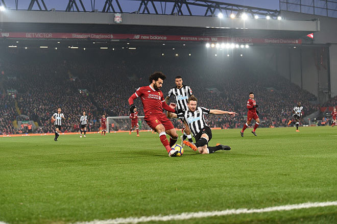 "Messi Ngoại hạng Anh" Salah 38 trận 32 bàn: "Chất" hơn cả Messi xịn "Messi Ngoại hạng Anh" Salah 38 trận 32 bàn: "Chất" hơn cả Messi xịn